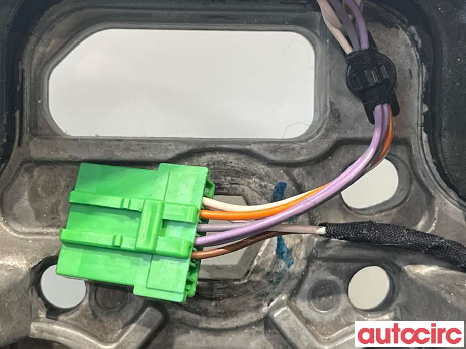 Ratt til Volvo V60/V60 CC 2013-2018 (Type I, Fase 2) (VOLVO|31373333|)