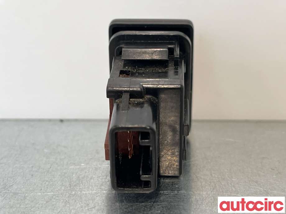 Bryter tanklokk til Toyota Avensis 2009-2015 (Type III, Fase 1)  (TOYOTA|8484105020)