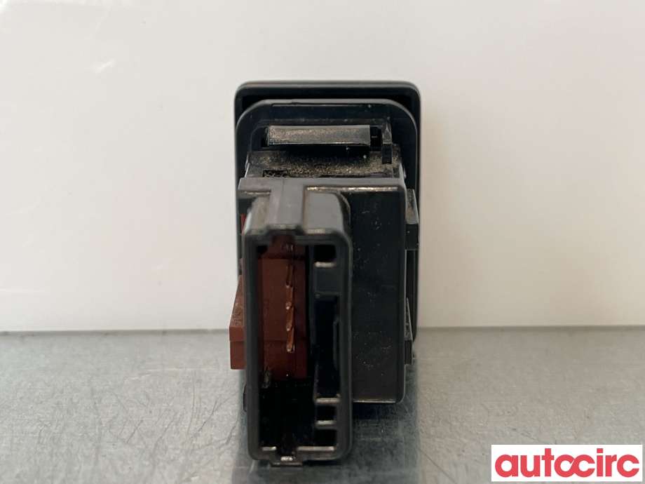 Bryter Antispinn til Toyota Avensis 2009-2015 (Type III, Fase 1)  (TOYOTA|8498805021|8498805020)