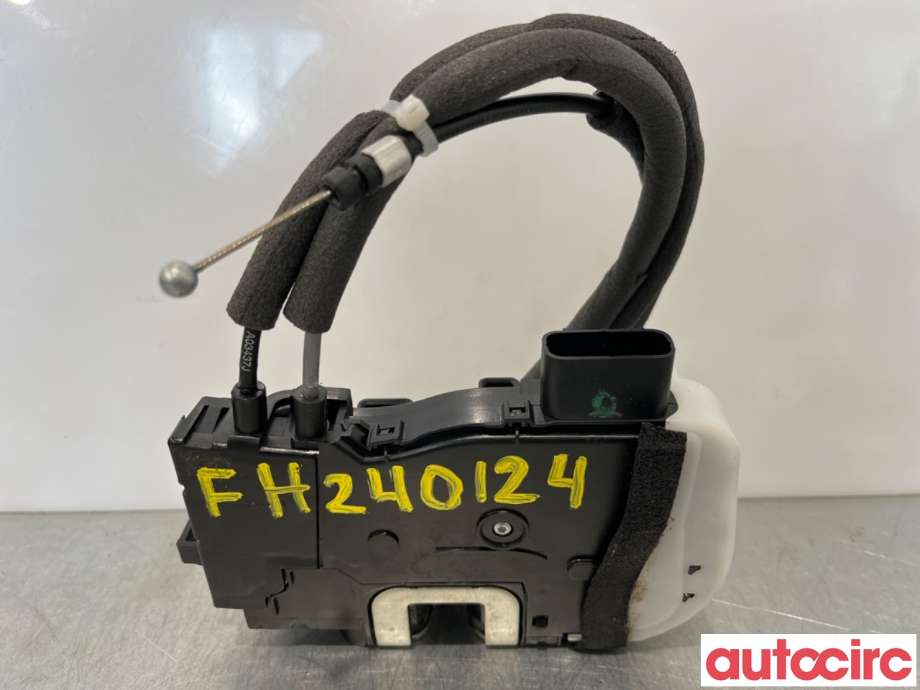 Låsekasse høyre foran til Hyundai Ix35 2010-2015  (HYUNDAI|813202Y000||81320-2Y000)