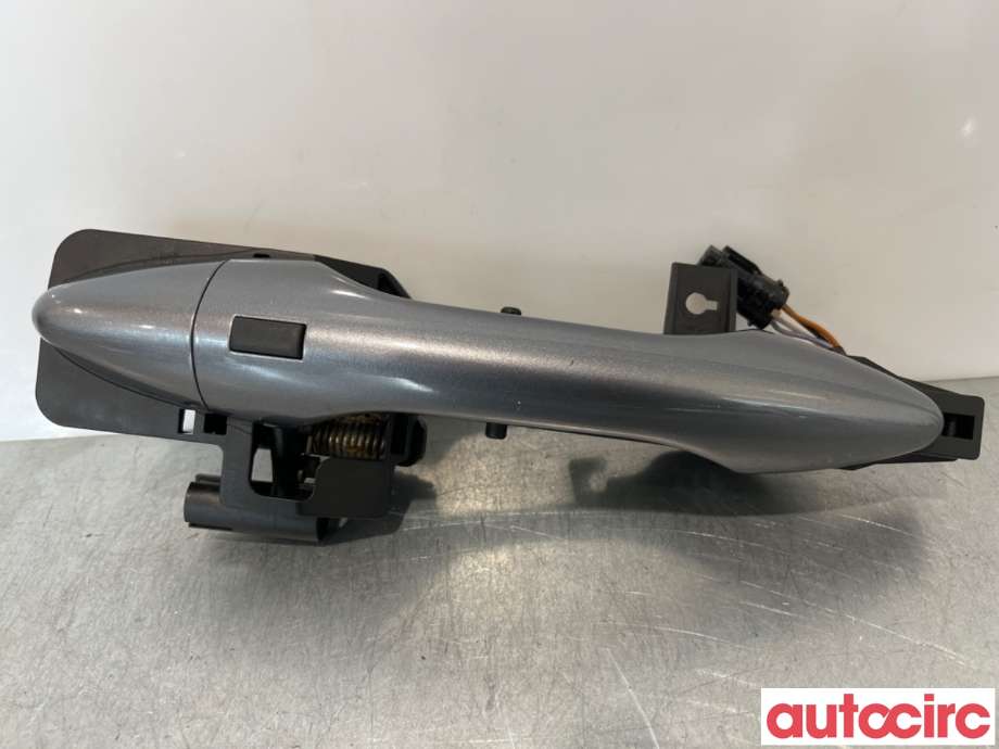 Dørhåndtak utv høyre foran til Hyundai Ix35, 2010-2015  (HYUNDAI|826512Y710)