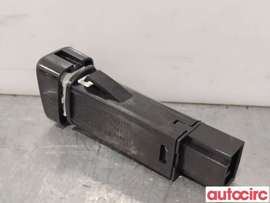 Bryter nødblink til Volvo V60/V60 CC 2013-2018 (Type I, Fase 2)  (VOLVO|9123681|)