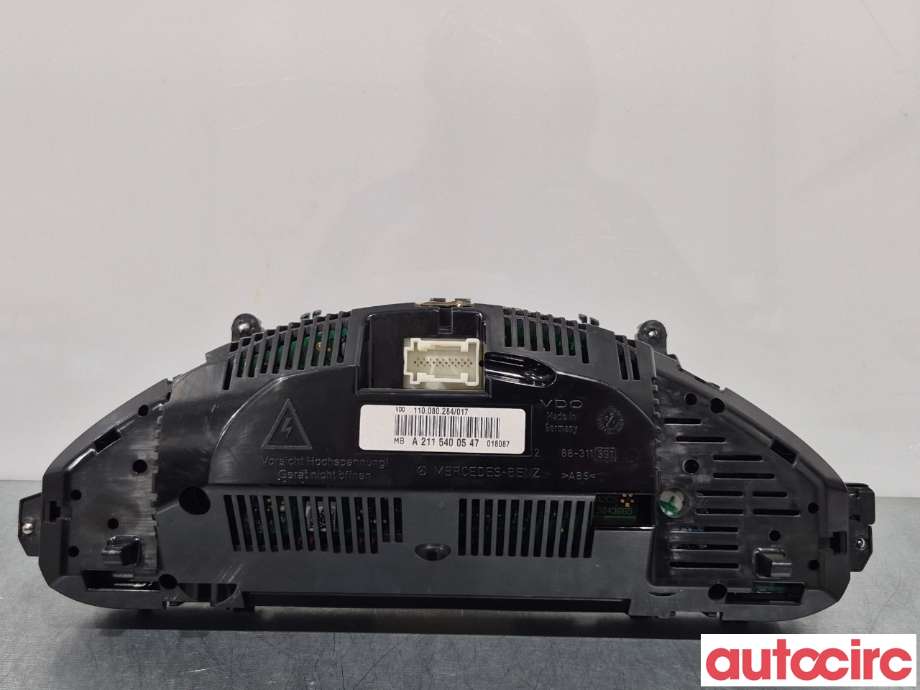Instrumentpanel til Mercedes E-Klasse 2002-2006 (Fase 1) (W211) (W211) (MERCEDES|A2114407411|110080284017|A2115405647)