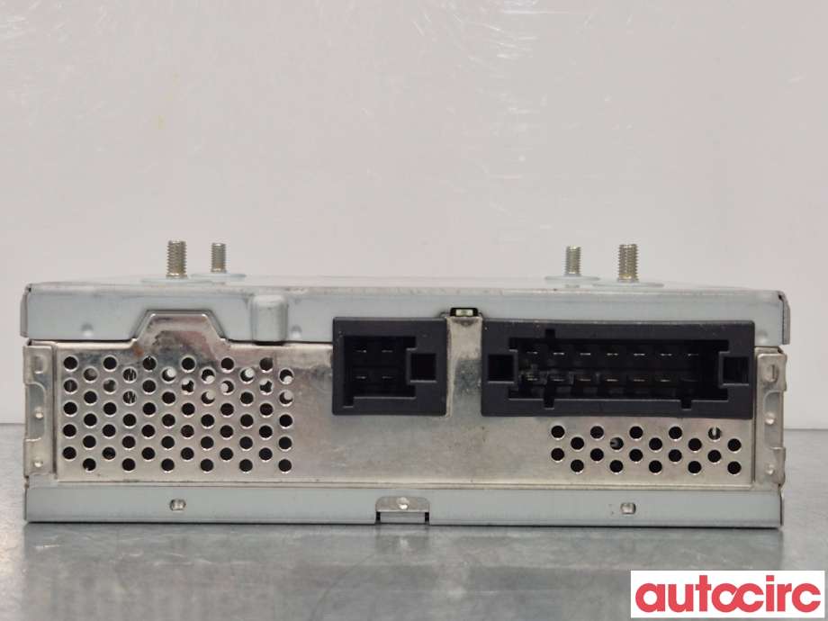 Bilstereo forsterker til Mercedes E-Klasse 2002-2006 (Fase 1) (W211) (W211) (MERCEDES|A2118706689|A2118703989|A2118702489)