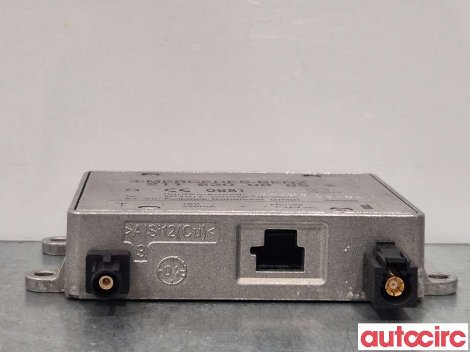 Antenne forsterker til Mercedes E-Klasse 2002-2006 (Fase 1) (W211) (W211) (MERCEDES|A2118200885|)