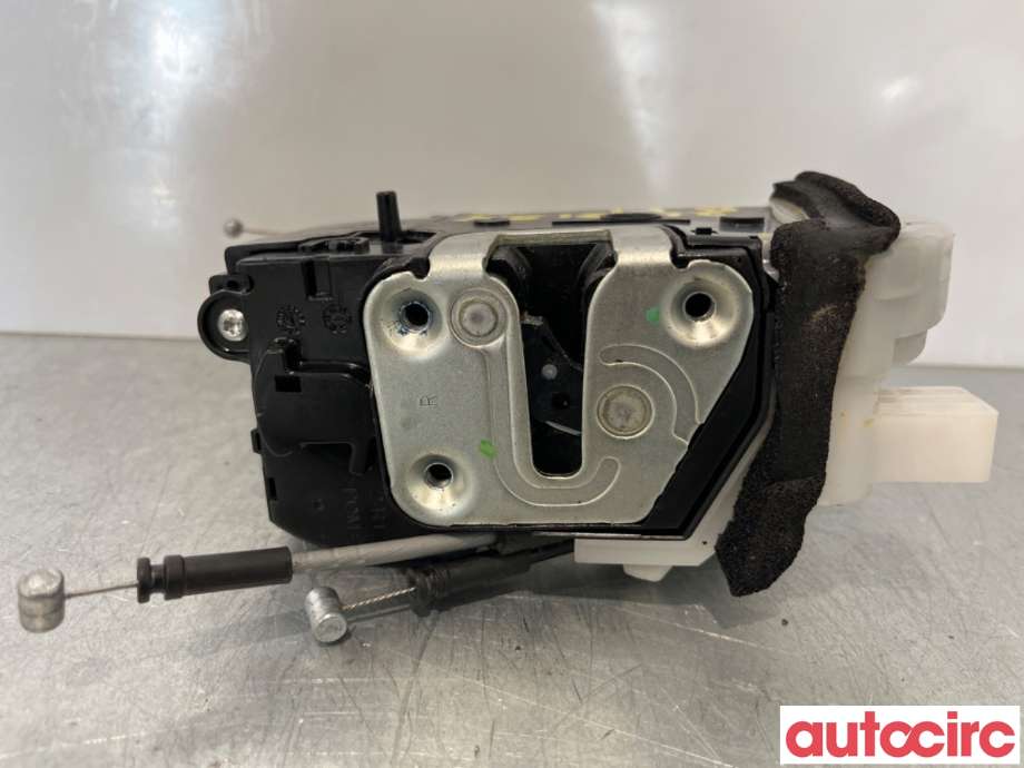 Låsekasse høyre bak til Hyundai Ix35 2010-2015  (HYUNDAI|814202Y010||81420-2Y010)