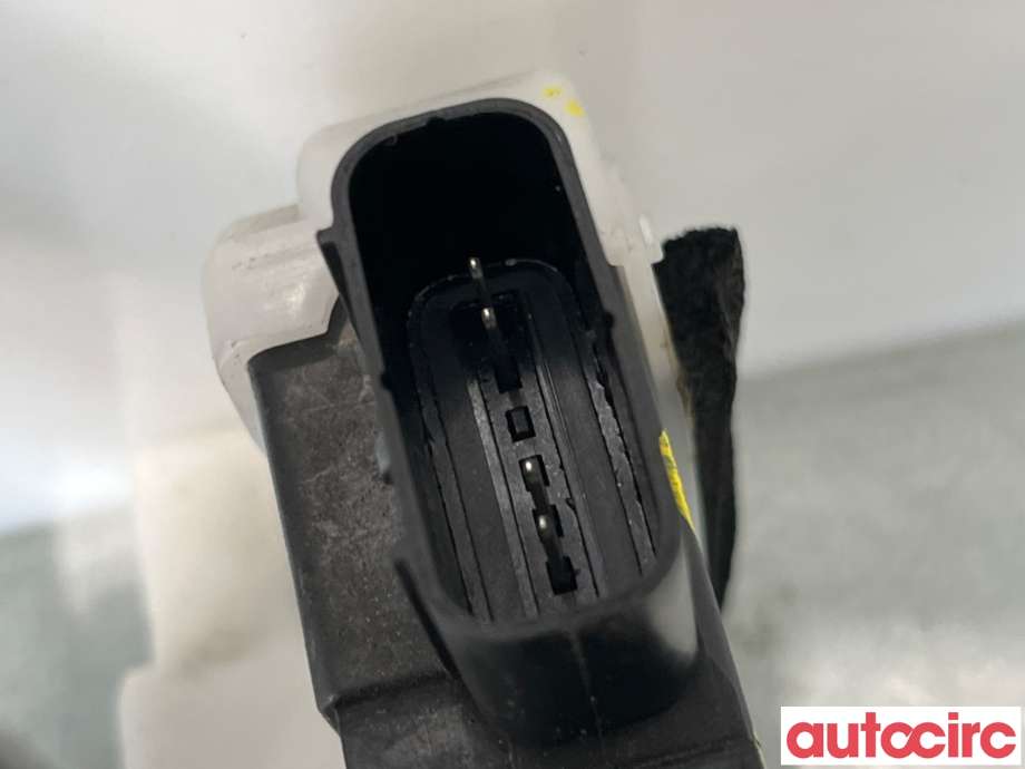 Låsekasse høyre bak til Hyundai Ix35 2010-2015  (HYUNDAI|814202Y010||81420-2Y010)