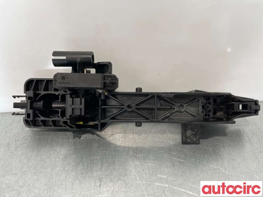 Dørhåndtak utv høyre bak til Hyundai Ix35 2010-2015  (HYUNDAI|826512Y010||826652Y000)