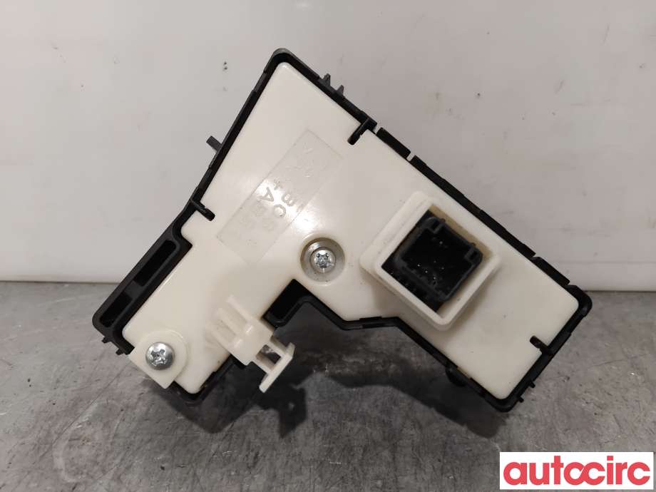 Bryter diverse til Toyota Prius 2009-2016 (Type III) (COMBI) (COMBI) (TOYOTA|8401247020|)