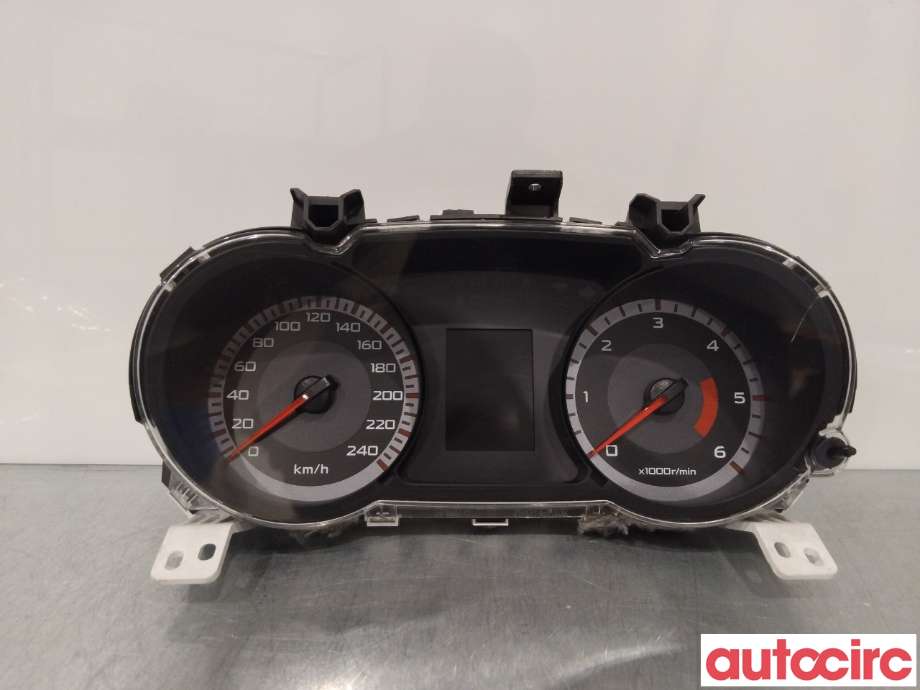Instrumentpanel til Mitsubishi Outlander, 2007-2010 (Type II, Fase 1)  (MITSUBISHI|8100A115)