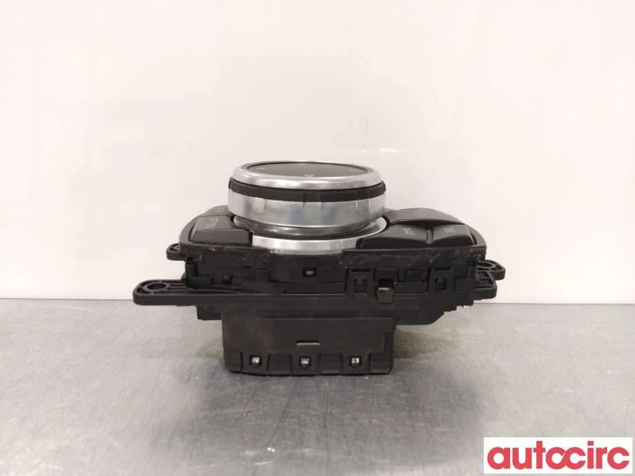 Bilstereo diverse til BMW X1 2015-2022 (F48) (F48) (BMW|65829350723)