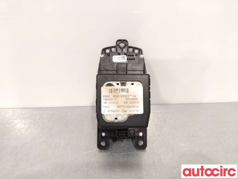 Bilstereo diverse til BMW X1 2015-2022 (F48) (F48) (BMW|65829350723)