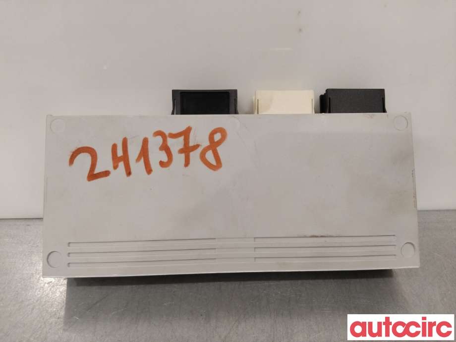 Styreenhet elektrisk bakluke til BMW X1 2015-2022 (F48) (F48) (BMW|61357412610)