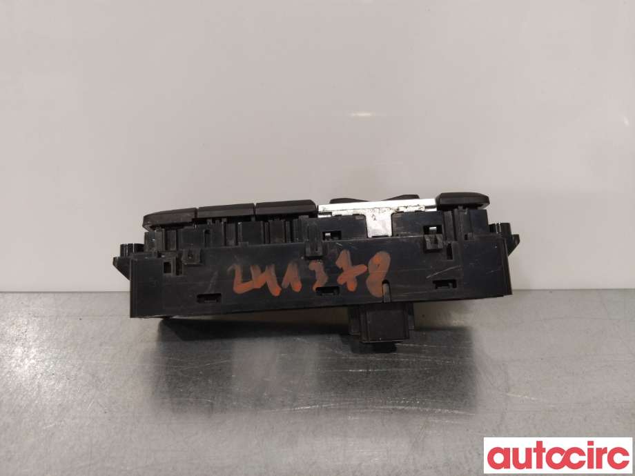 Bryter diverse til BMW X1 2015-2022 (F48) (F48) (BMW|61319374834)