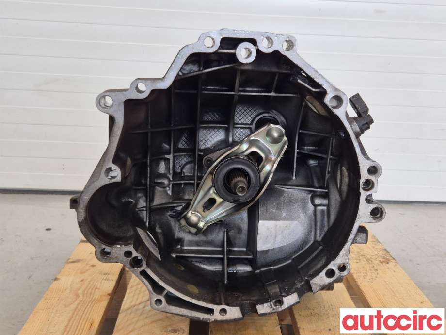 Girkasse manuell 6-trinn til Audi A6 2005-2008 (Type III, Fase 1) (C6) (C6) (AUDI|01X300044GX|GYF|01X300044G)