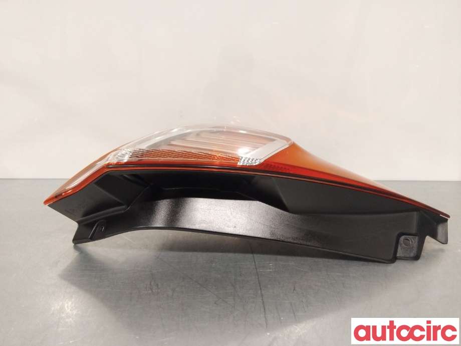 Baklykt venstre til Ford Fiesta 2013-2017 (Type VI, Fase 2)  (FORD|5574149|C1BB-13405-BC)