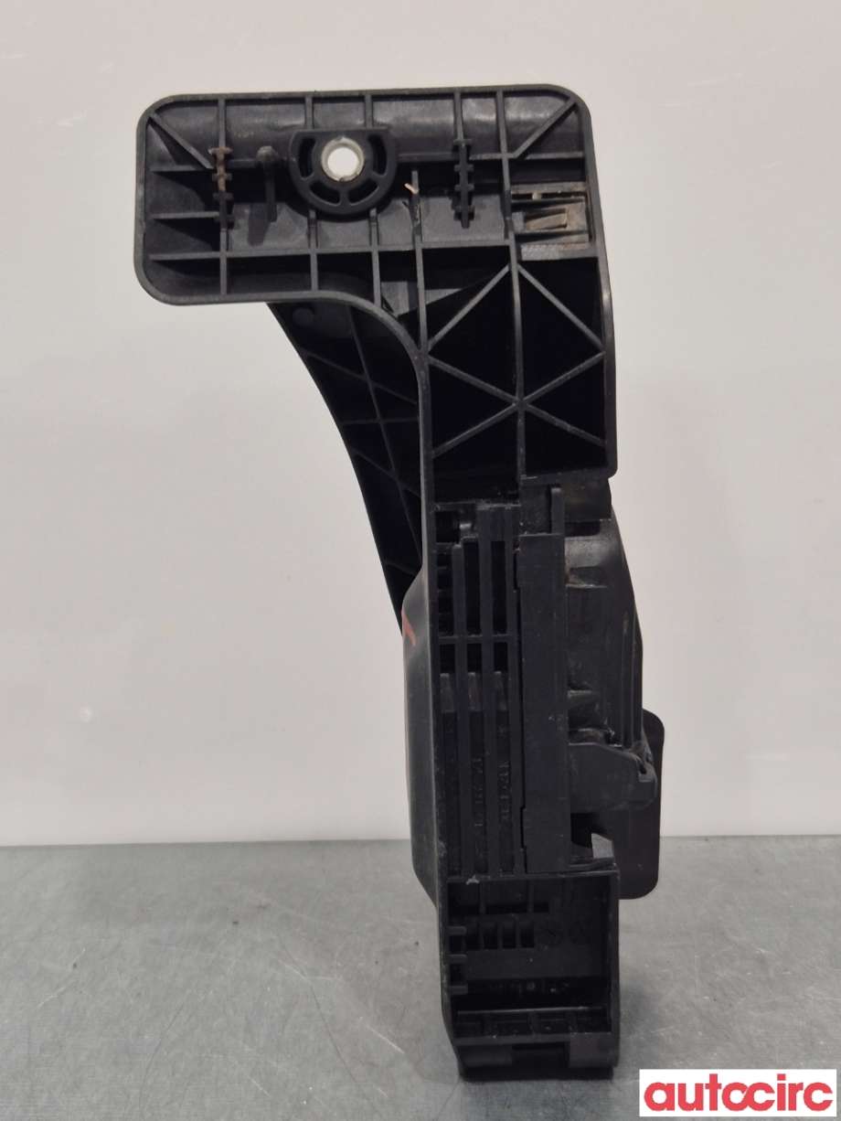 Pedal gass til BMW 1-Serie 2011-2015 (Fase 1) (F20/F21) (F20/F21) (BMW|35406889819|)