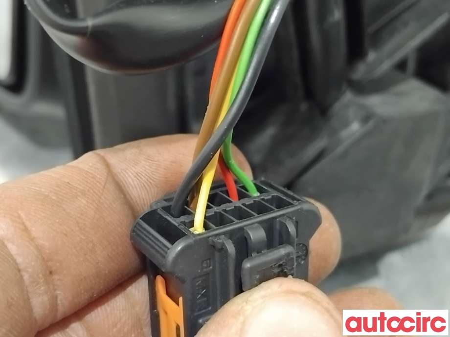 Speil venstre til Toyota Proace 2016-->> (Type II) (TOYOTA|SU001A5716||98087014XT)