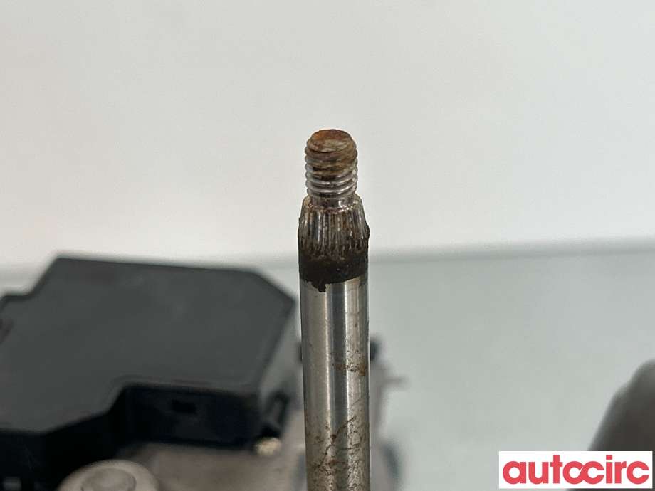 Viskermotor bakrute til Toyota RAV4 2009-2013 (Type III, Fase 2)  (TOYOTA|8513042061|259600-1890|85130-42061)