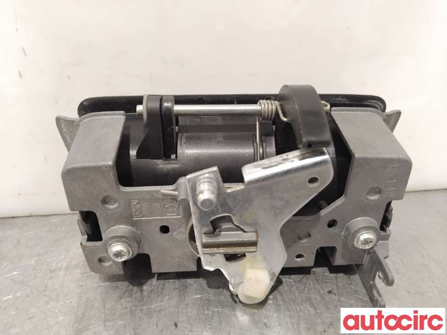 Diverse deler til VW Transporter / Caravelle 2015-2019 (T6) (T6) (VOLKSWAGEN|7H0827186B|)