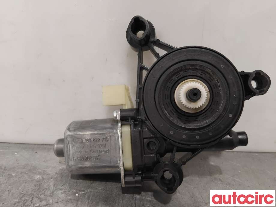Ruteheis venstre bak til Audi A3 2012-2016 (Type III, Fase 1)  (AUDI|5Q0959801|0130822713)