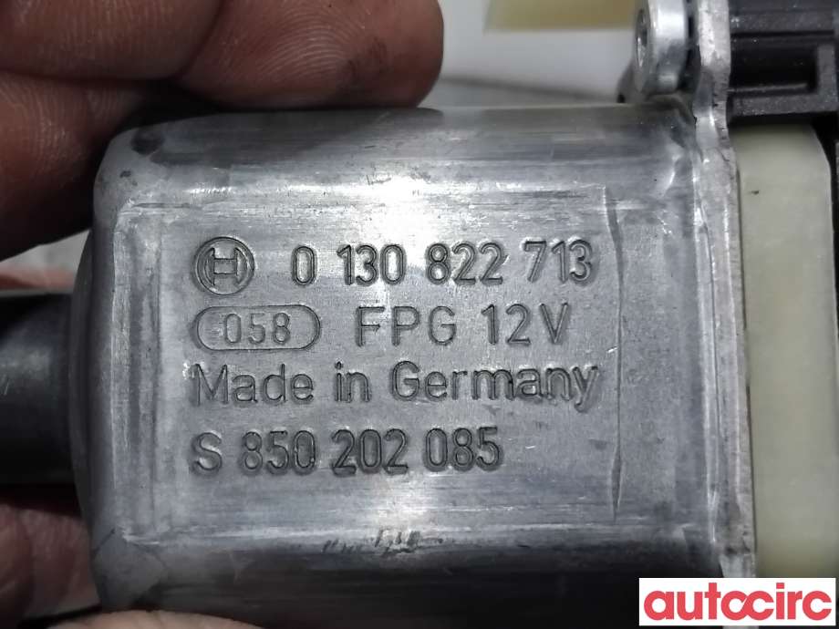 Ruteheis venstre bak til Audi A3 2012-2016 (Type III, Fase 1)  (AUDI|5Q0959801|0130822713)