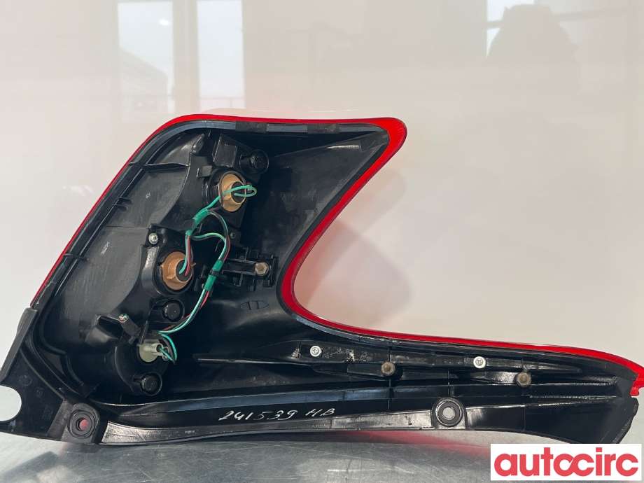 Baklykt høyre til Nissan Juke 2010-2014 (Fase 1) (NISSAN|265501KA0A||265501KA0B)