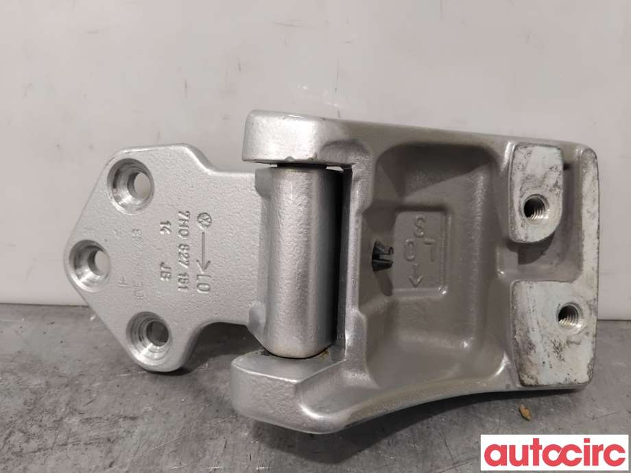 Hengsler til VW Transporter / Caravelle 2015-2019 (T6) (T6) (VOLKSWAGEN|7H0827151F||7H0827151)