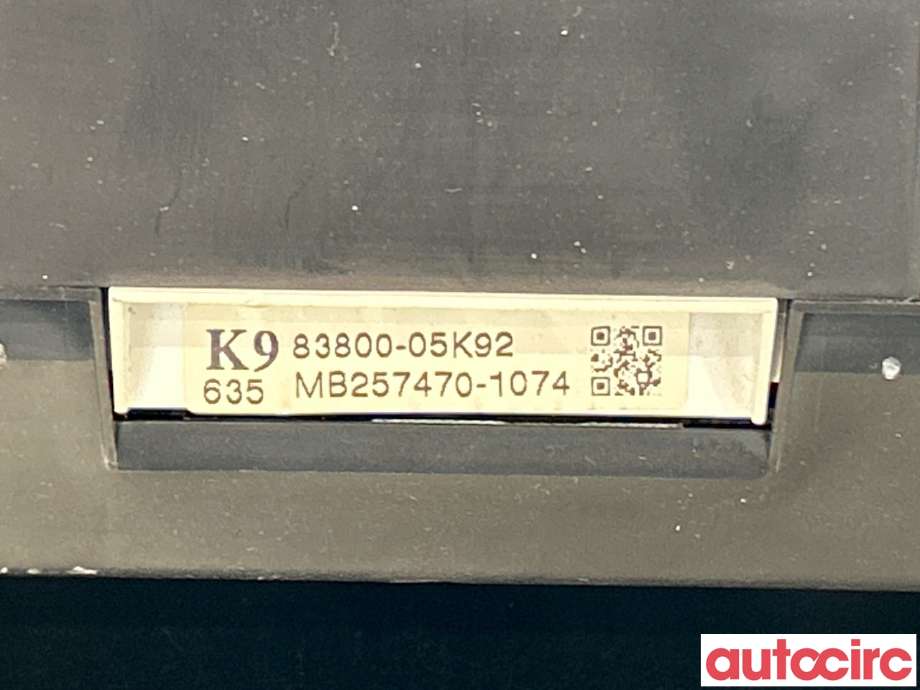 Instrumentpanel til Toyota Avensis 2009-2015 (Type III, Fase 1)  (TOYOTA|8380005K92)