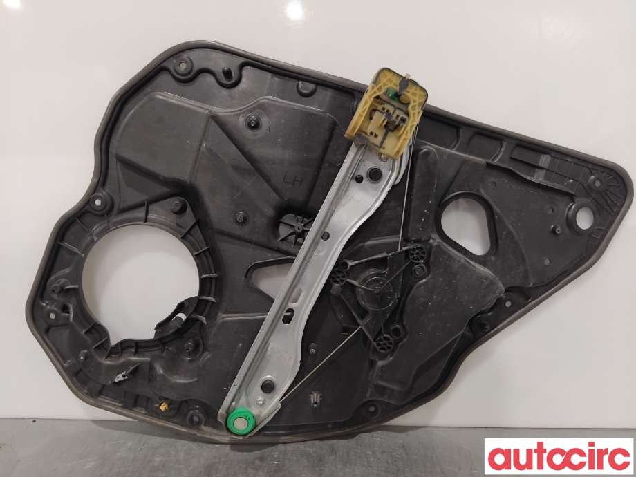 Ruteheis til Volvo V70 2007-2013 (Type III, Fase 1)  (VOLVO|31253474|)