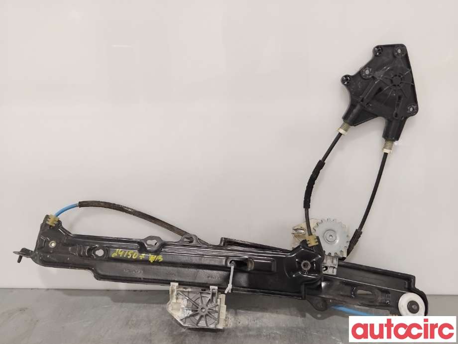 Ruteheis til BMW 4-Serie, 2013-2020 (F32/F33/F36) (F32/F33/F36) (BMW|51357365257)