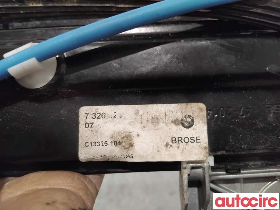 Ruteheis til BMW 4-Serie 2013-2020 (F32/F33/F36) (F32/F33/F36) (BMW|51357365257|)