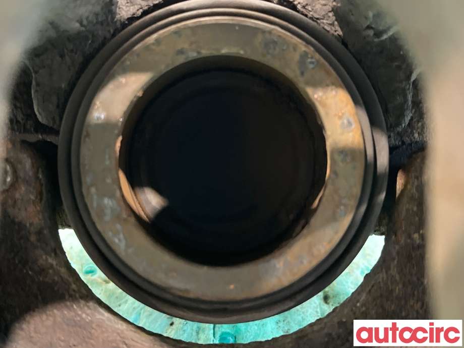Bremsecaliper høyre foran til VW Tiguan 2011-2016 (Type I, Fase 2)  (VOLKSWAGEN|5N0615124|)