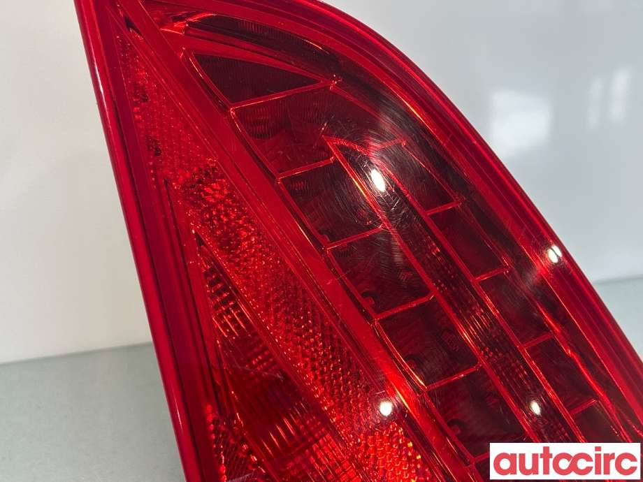 Baklykt høyre indre til Audi A4, Allroad 2009-2016 (Type I) (B8) (B8) (AUDI|8K9945094B)