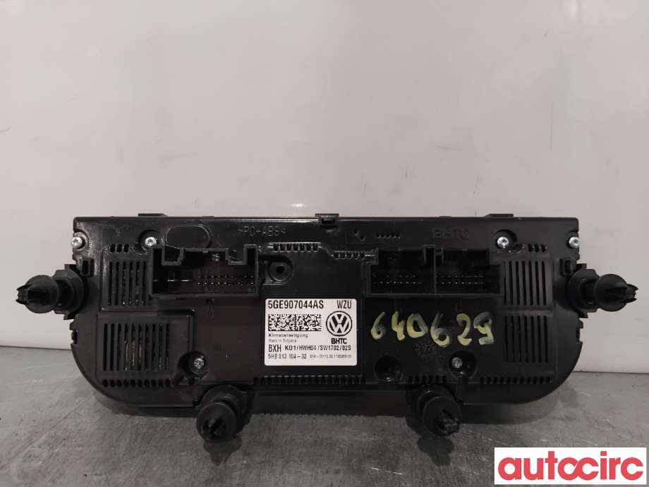 Varmeapparat betjening til VW Passat 2015-2019 (Fase 1) (B8) (B8) (VOLKSWAGEN|5GE907044AS|5HB013104-32)