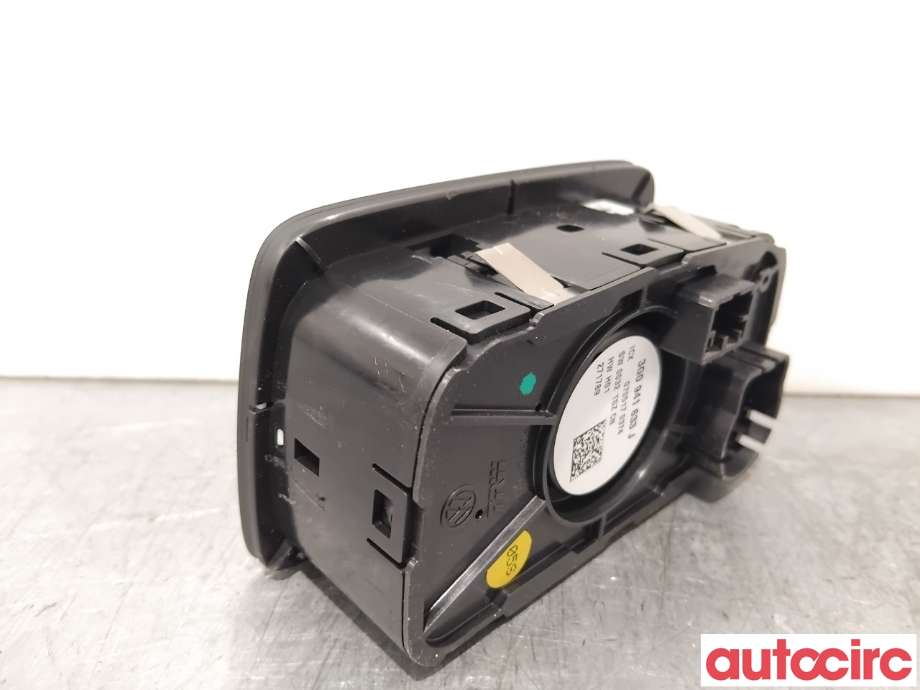 Bryter lys til VW Passat 2015-2019 (Fase 1) (B8) (B8) (VOLKSWAGEN|3G0941633J|)