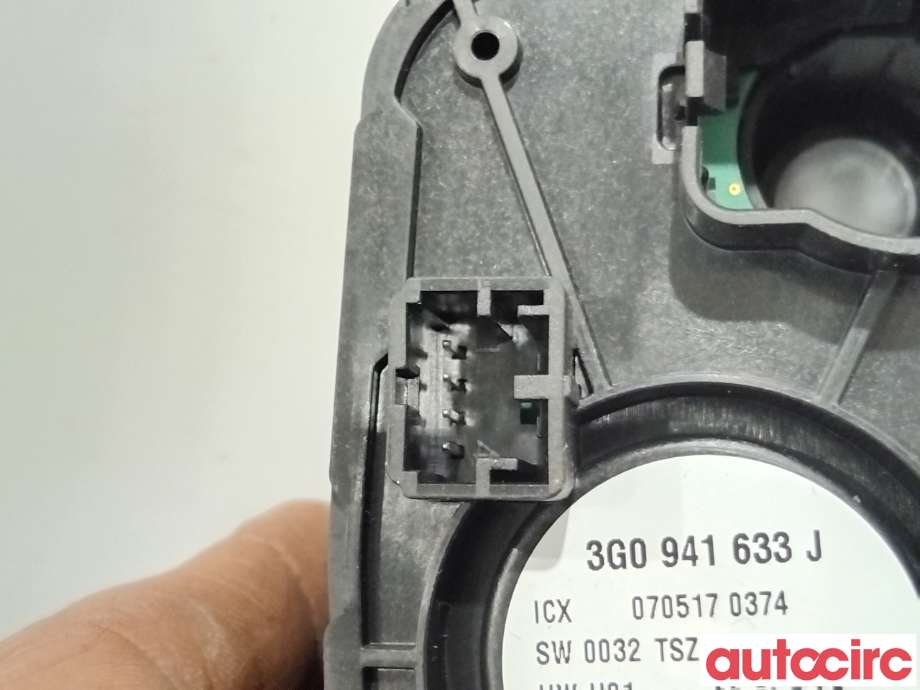 Bryter lys til VW Passat 2015-2019 (Fase 1) (B8) (B8) (VOLKSWAGEN|3G0941633J|)