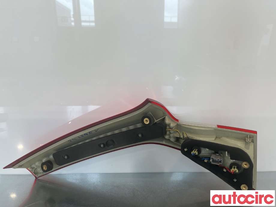 Baklykt venstre indre til Volvo V70 2007-2013 (Type III, Fase 1)  (VOLVO|31395068)