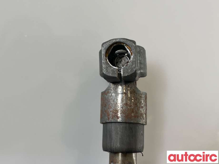 Rattaksel til Ford Focus 2014-2018 (Type III, Fase 2) (FORD|2390124|)