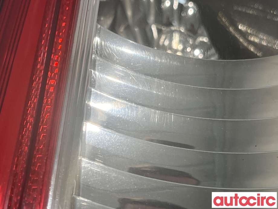 Baklykt venstre indre til Suzuki SX4 S-CROSS 2013-->> (Type II)  (SUZUKI|36274-61M00)