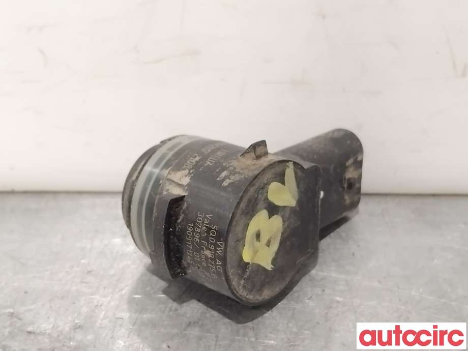 Parkeringssensor bak til VW Passat 2015-2019 (Fase 1) (B8) (B8) (VOLKSWAGEN|5Q0919275B|307896)