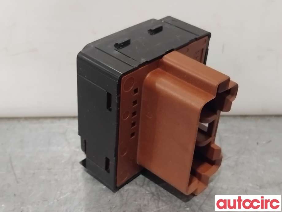 Bryter speil til Mitsubishi Outlander 2015-->> (Type III, Fase 2)  (MITSUBISHI|MR951187|)