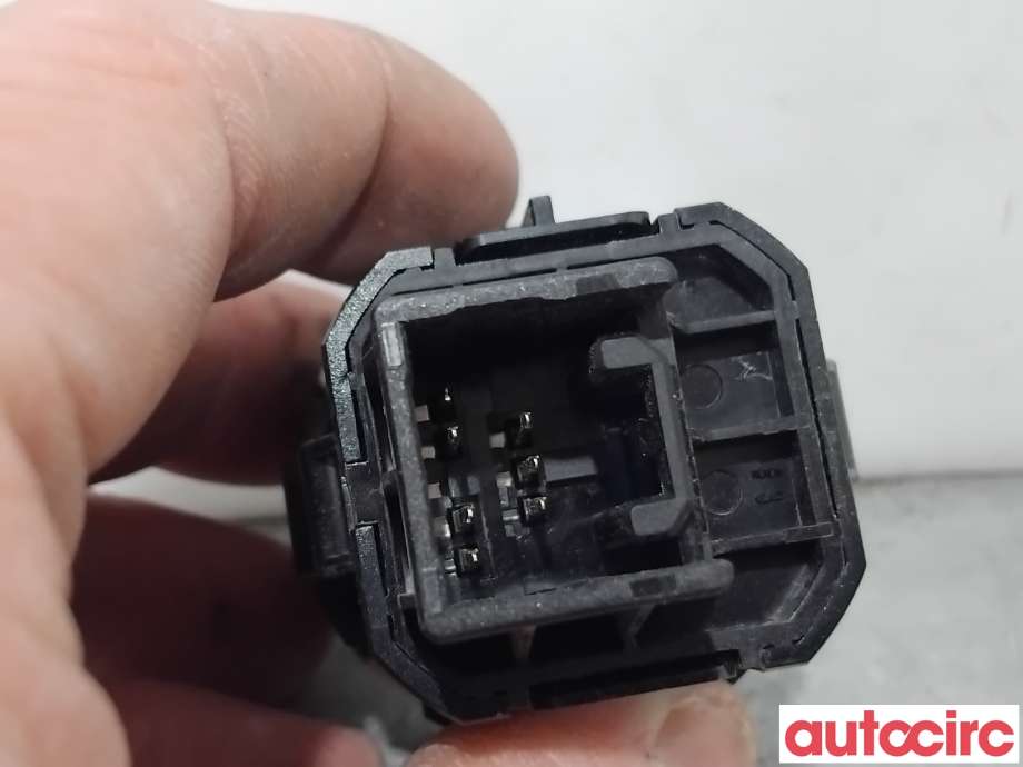 Bryter start/stopp til Mitsubishi Outlander 2015-->> (Type III, Fase 2)  (MITSUBISHI|8610A133|)