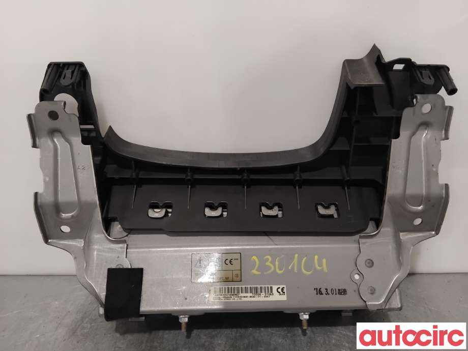 Airbag kne til Mitsubishi Outlander 2015-->> (Type III, Fase 2)  (MITSUBISHI|7030A316XB|7030A-31653|)