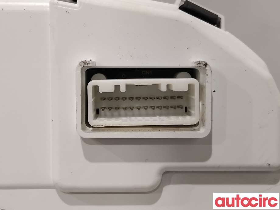 Instrumentpanel til Mitsubishi Outlander 2015-->> (Type III, Fase 2) (MITSUBISHI|8100C455|MM0059-252)