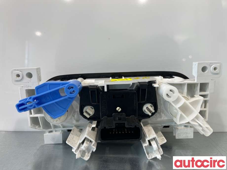 Varmeapparat betjening til Opel Vivaro B 2014-2019  (OPEL|95517557)