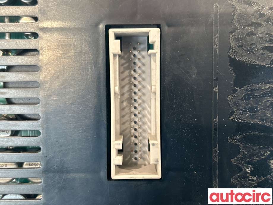 Instrumentpanel til Audi A6 2005-2008 (Type III, Fase 1) (C6) (C6) (AUDI|4F0920934G|4F0920934GX)