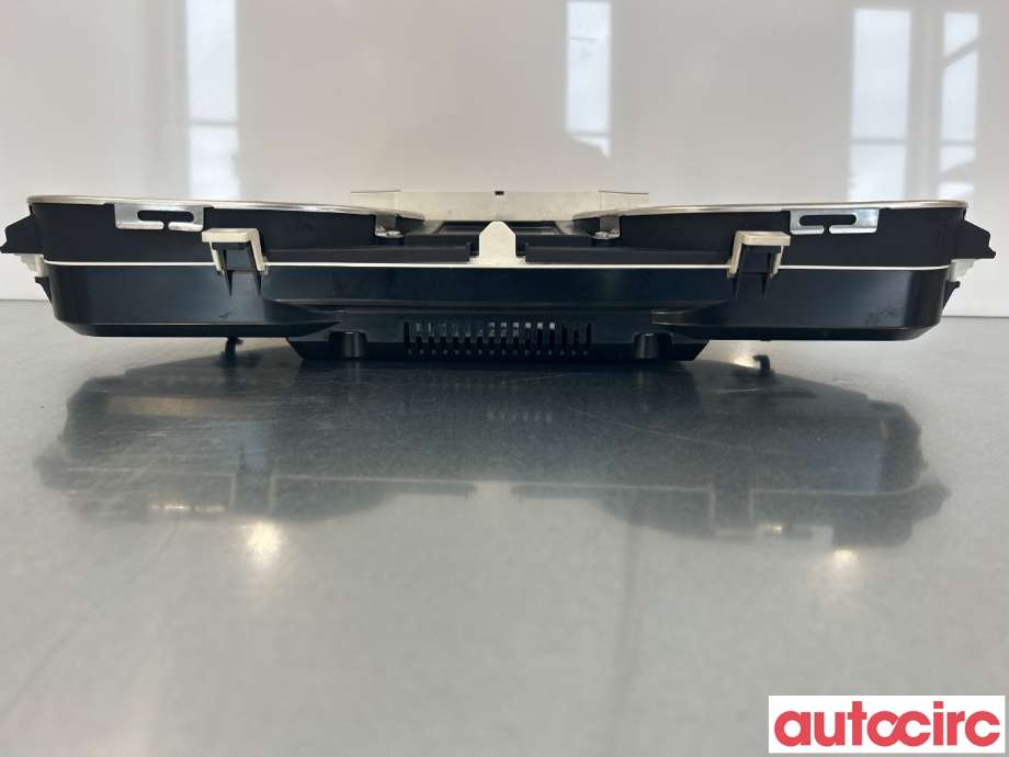 Instrumentpanel til Audi A6 2005-2008 (Type III, Fase 1) (C6) (C6) (AUDI|4F0920934G|4F0920934GX)