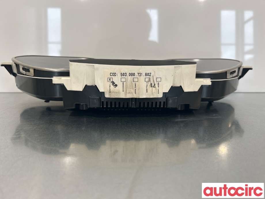 Instrumentpanel til Audi A6 2005-2008 (Type III, Fase 1) (C6) (C6) (AUDI|4F0920934G|4F0920934GX)