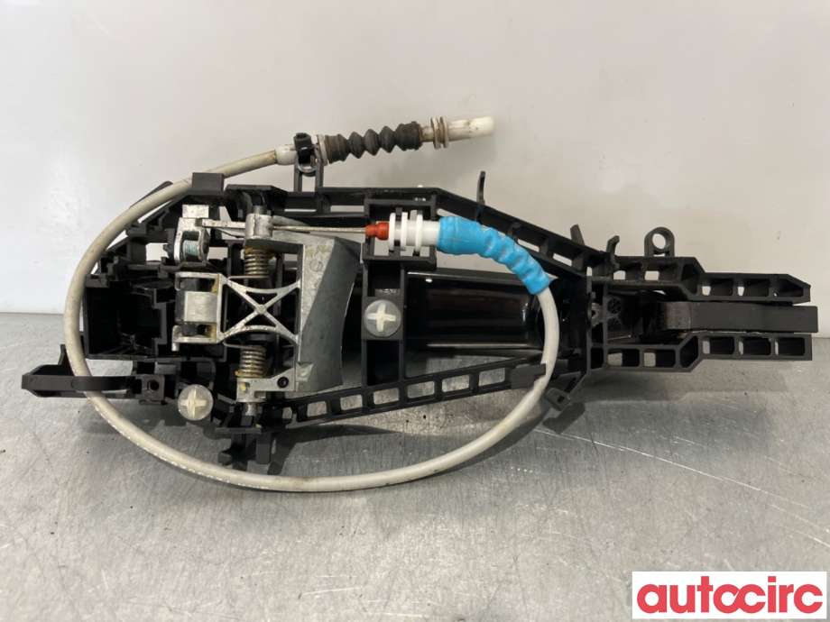 Dørhåndtak utv høyre foran til BMW 3-Serie 2012-2018 (F30/F31/F34) (F30/F31/F34) (BMW|51217207562||51217242568)